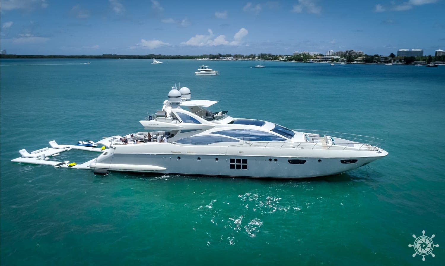 103' Azimut S — Azimut  yacht charter in Miami, FL