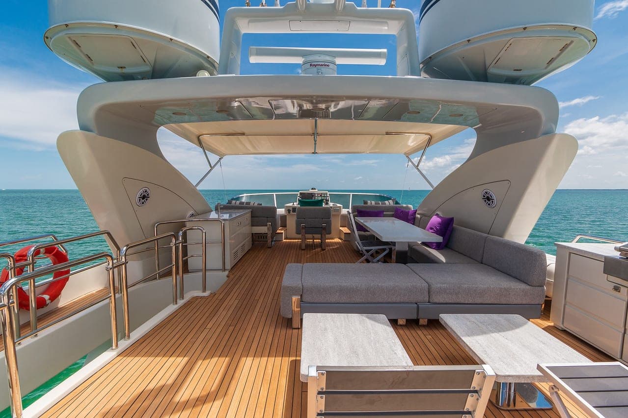 103' Azimut S photo 6