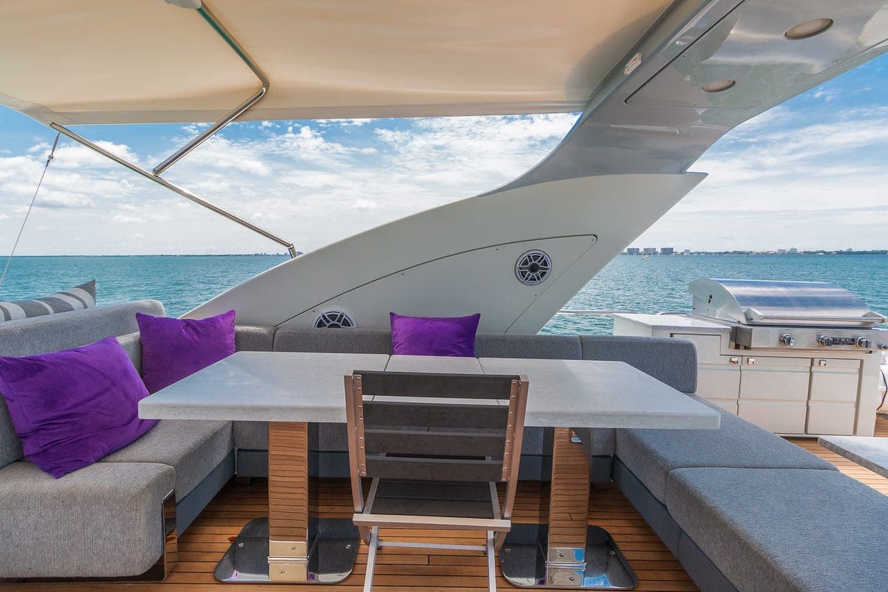 103' Azimut S photo 8