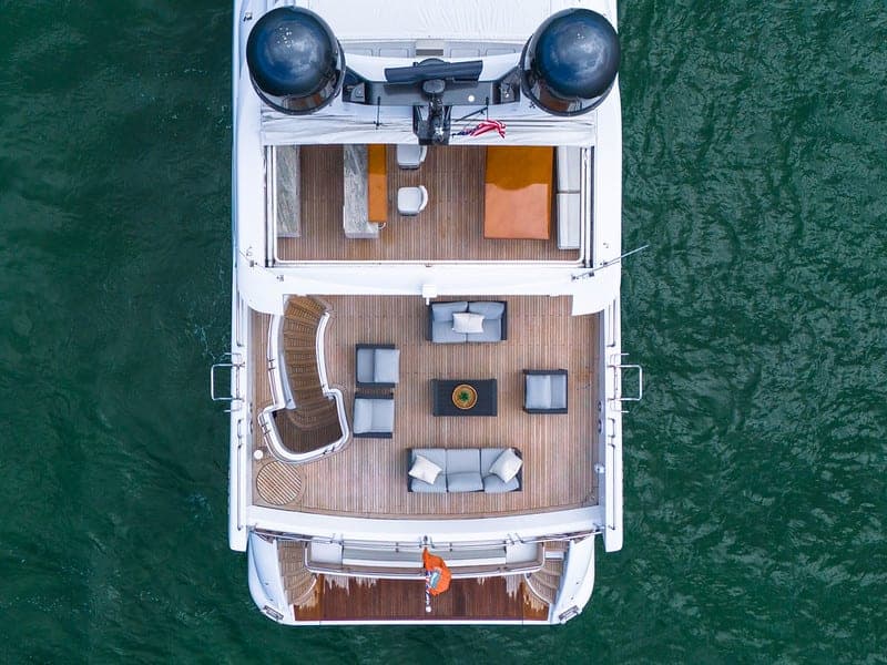 105' Azimut S photo 5
