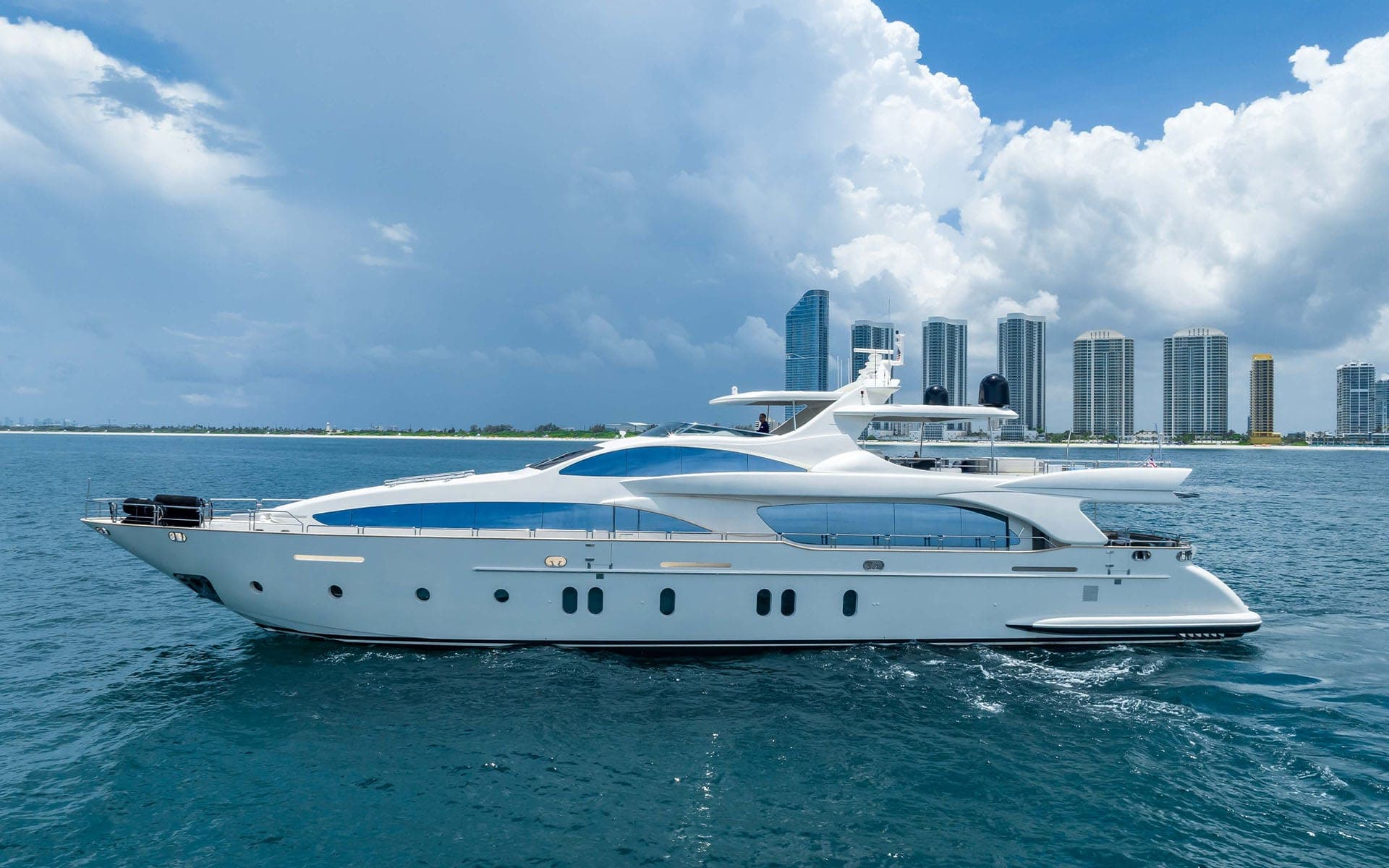 116' Azimut photo 2