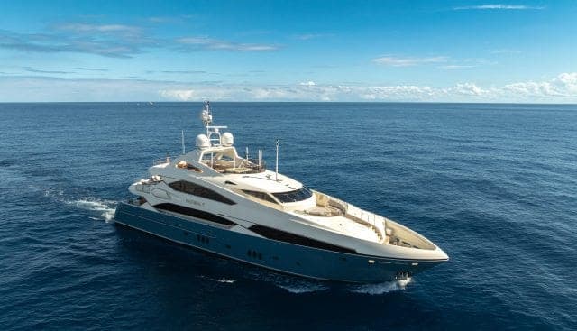 121' Sunseeker — Sunseeker yacht charter in Miami, FL