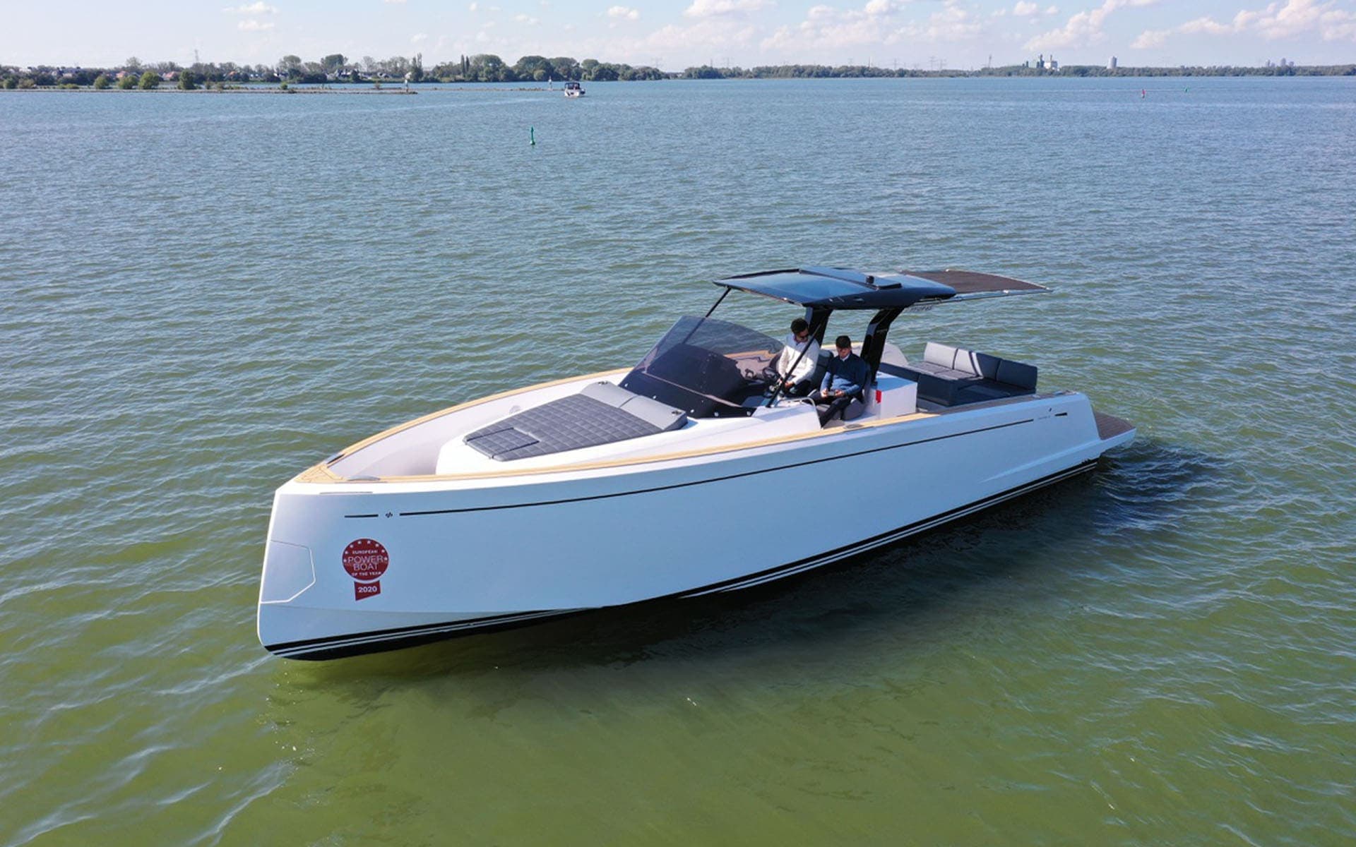 38' Pardo — Pardo yacht charter in Miami Beach, FL