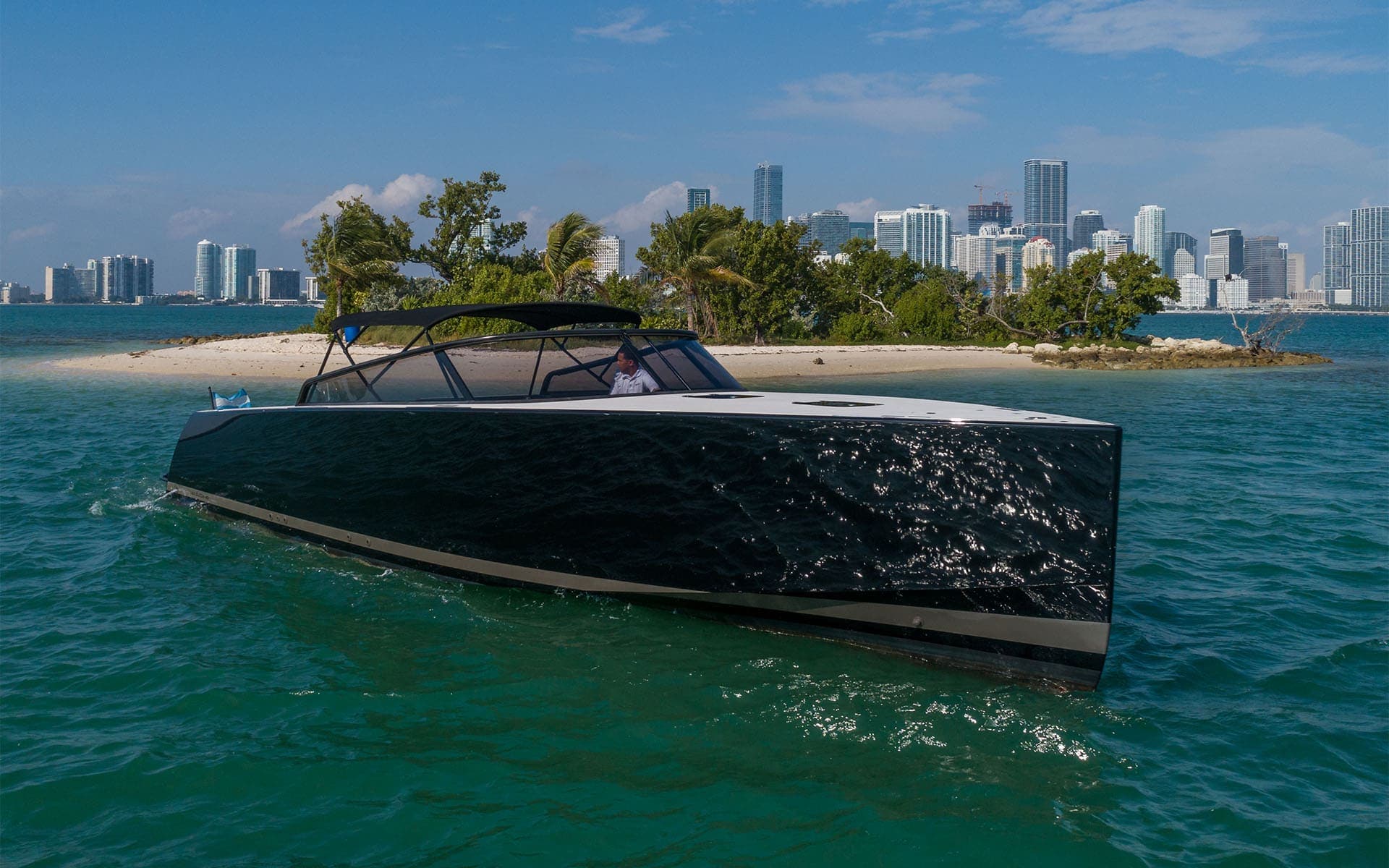 40' VanDutch — VanDutch yacht charter in Miami, FL