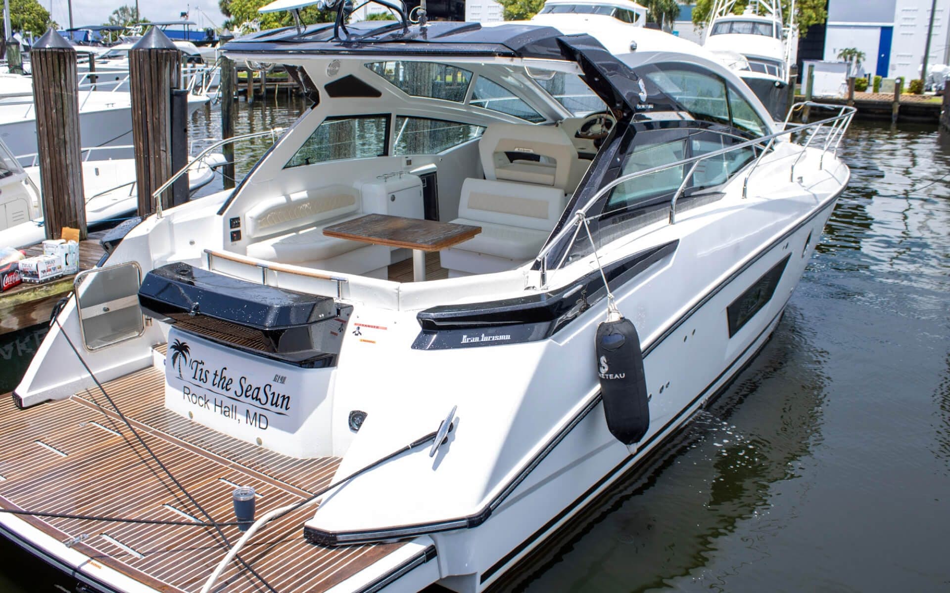 42' Beneteau photo 4