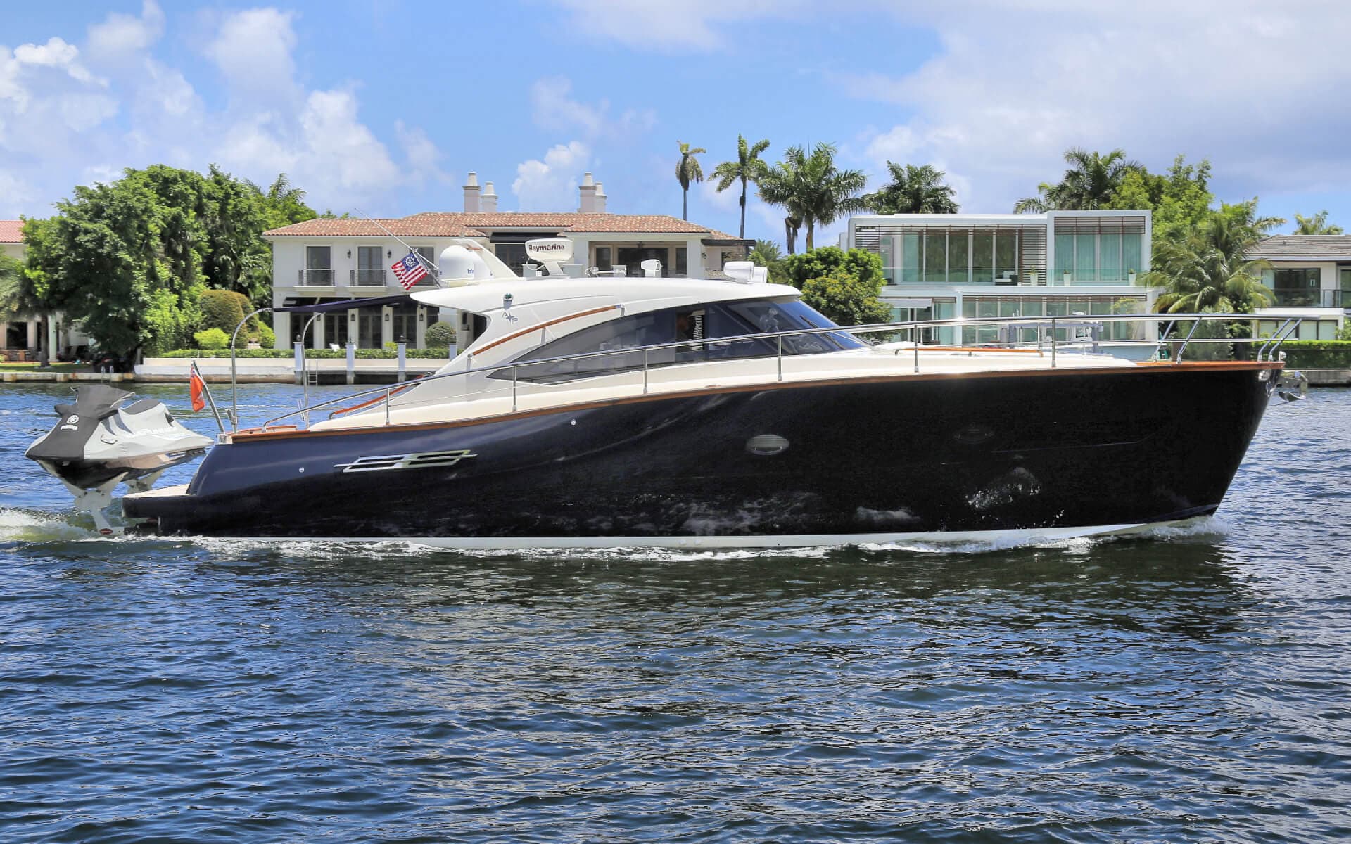 45' Austin Parker — Austin Parker yacht charter in Aventura, FL