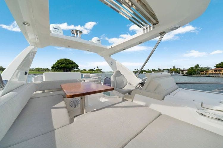 50' Azimut  photo 7