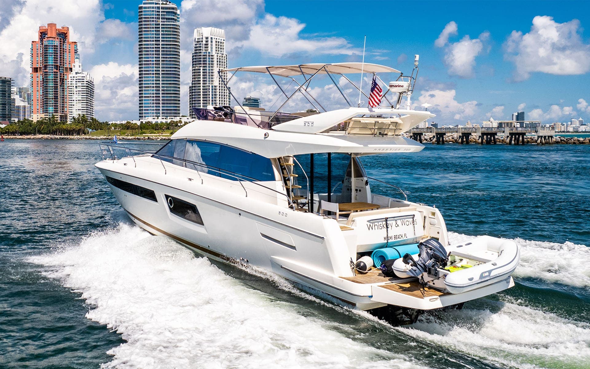 52' Prestige photo 8