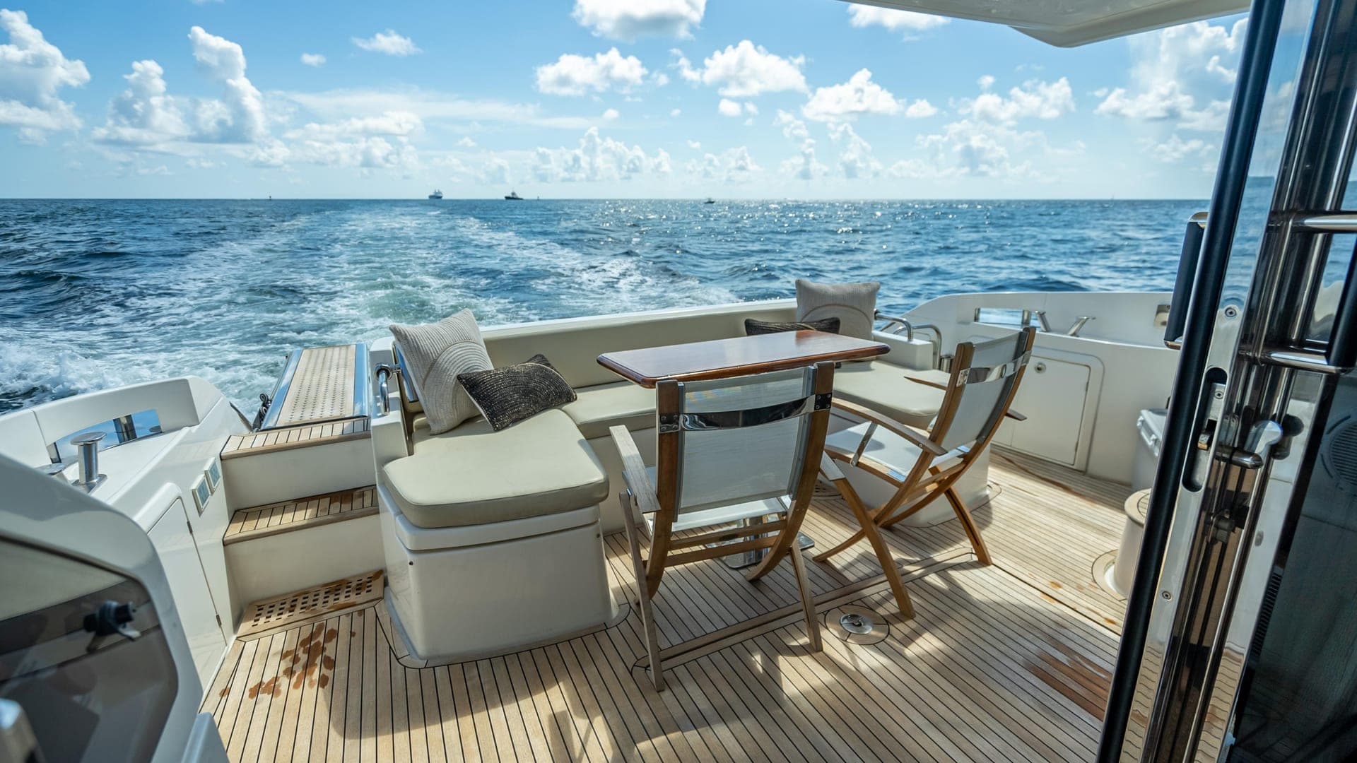 55' Azimut Fly photo 6
