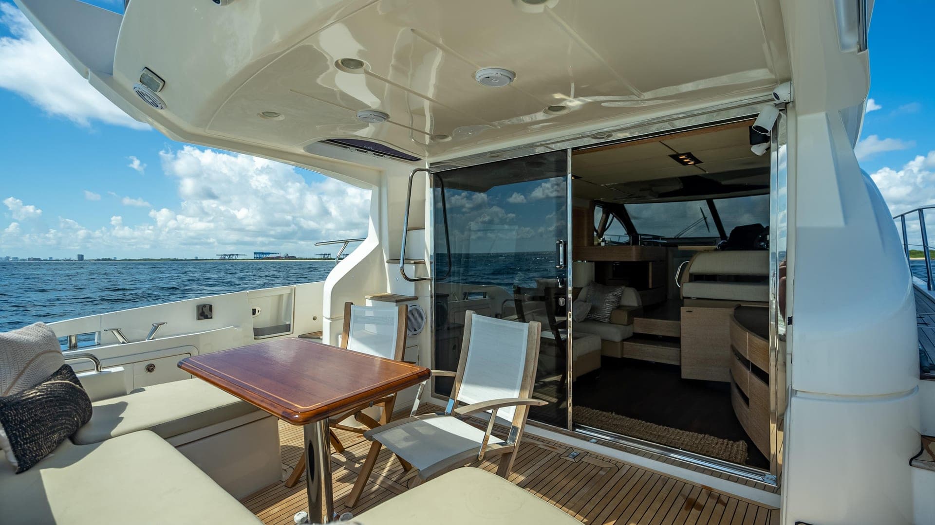 55' Azimut Fly photo 8