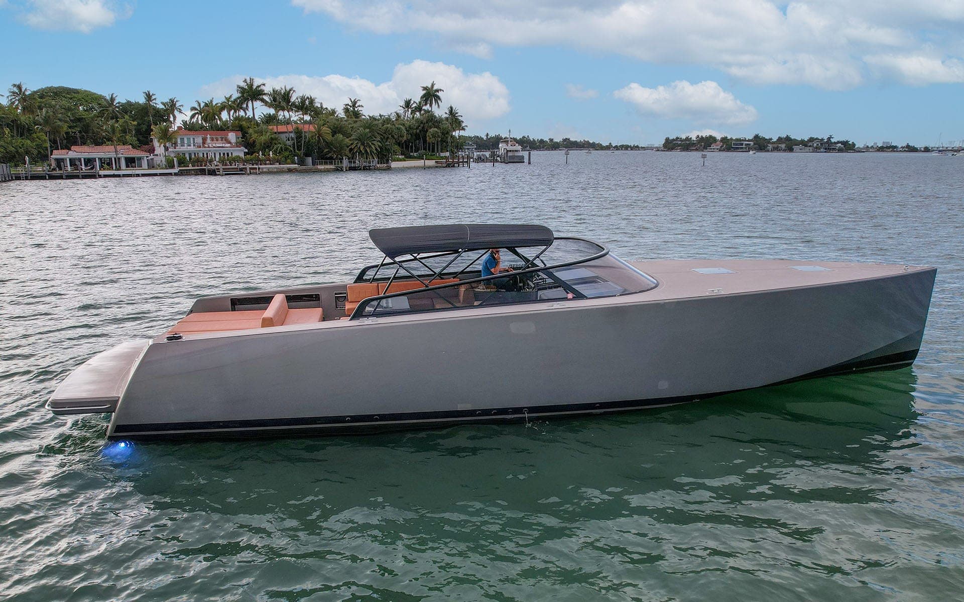 55' VanDutch — VanDutch yacht charter in Miami Beach, FL