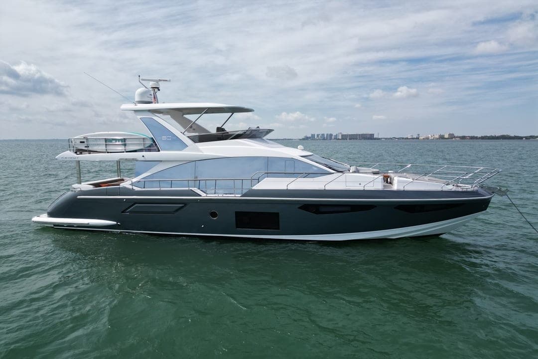 60' Azimut Flybridge — Azimut yacht charter in Miami Beach, FL