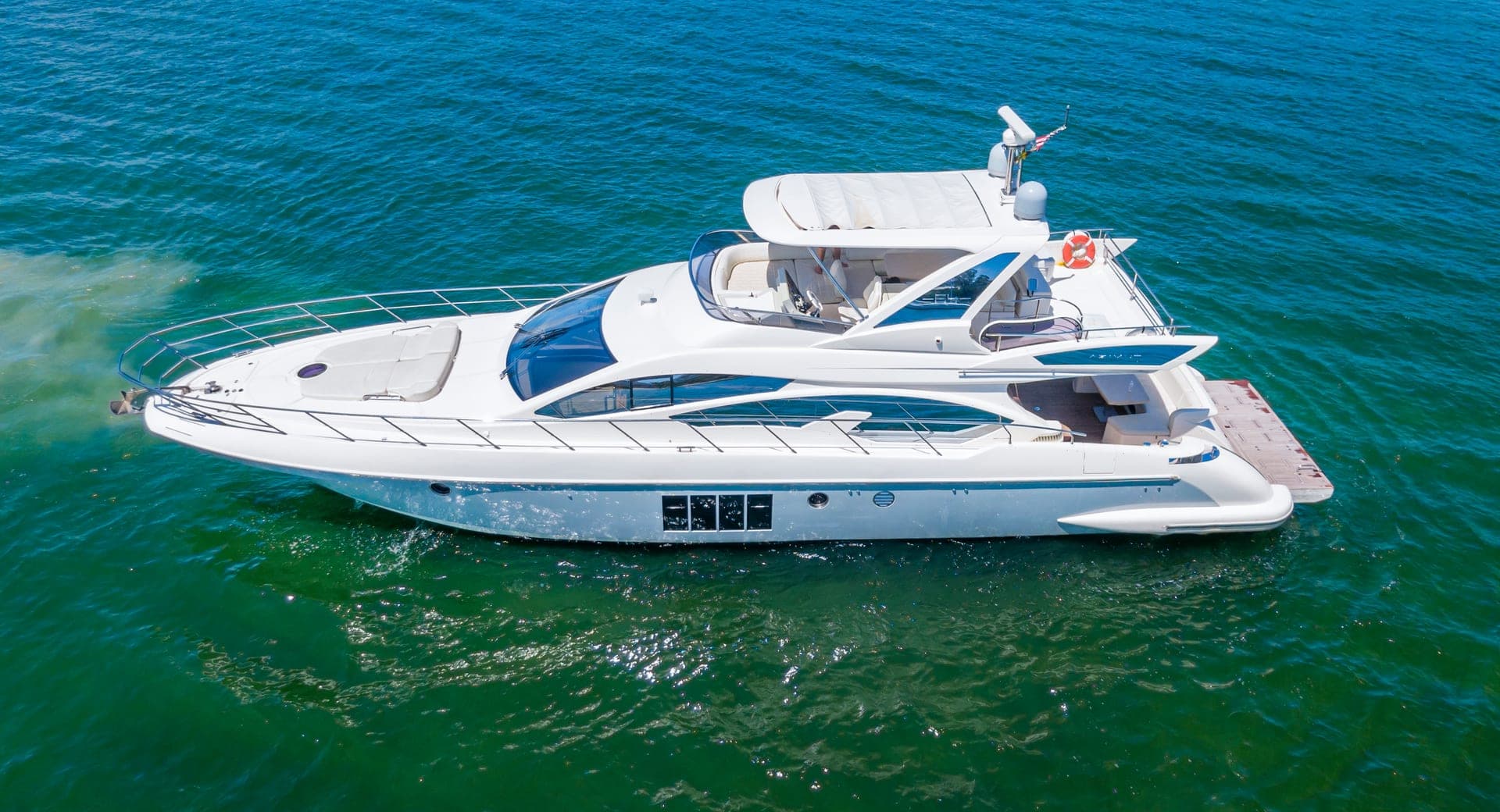 64' Azimut  photo 7