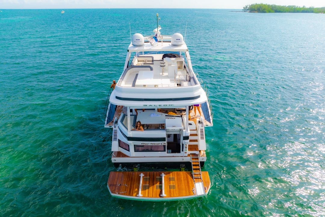 64' Galeon photo 3