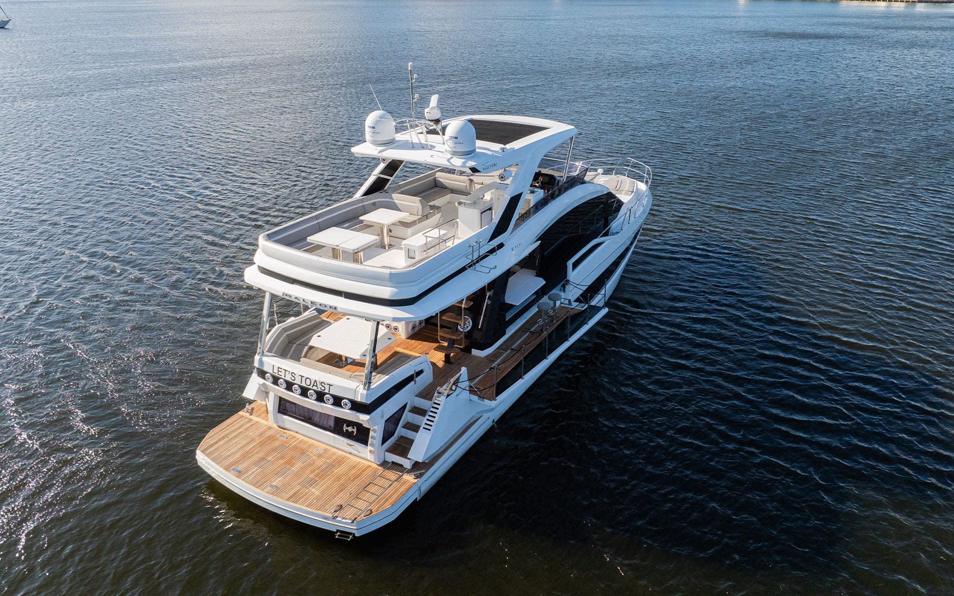 64' Galeon photo 6