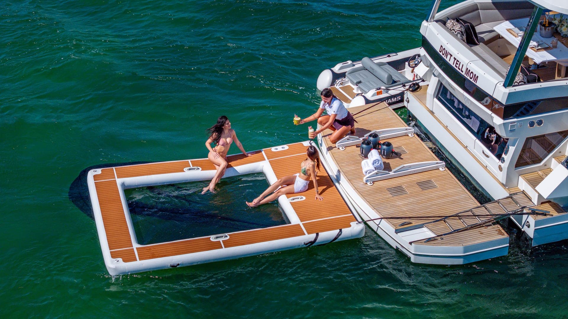 64' Galeon photo 6