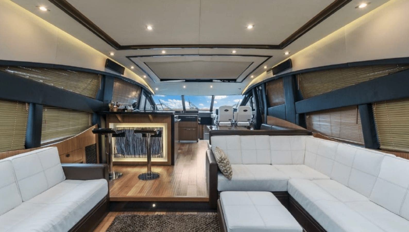 65' Sea Ray photo 4