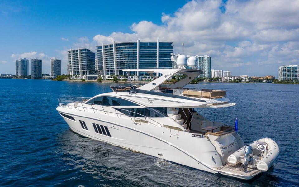 65' Sea Ray Fly photo 4