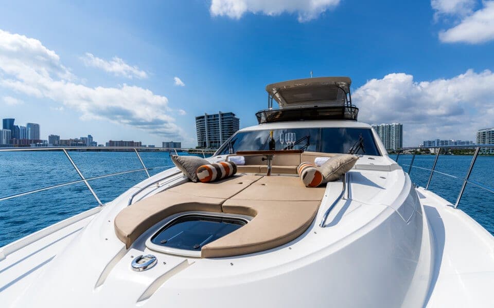65' Sea Ray Fly photo 6