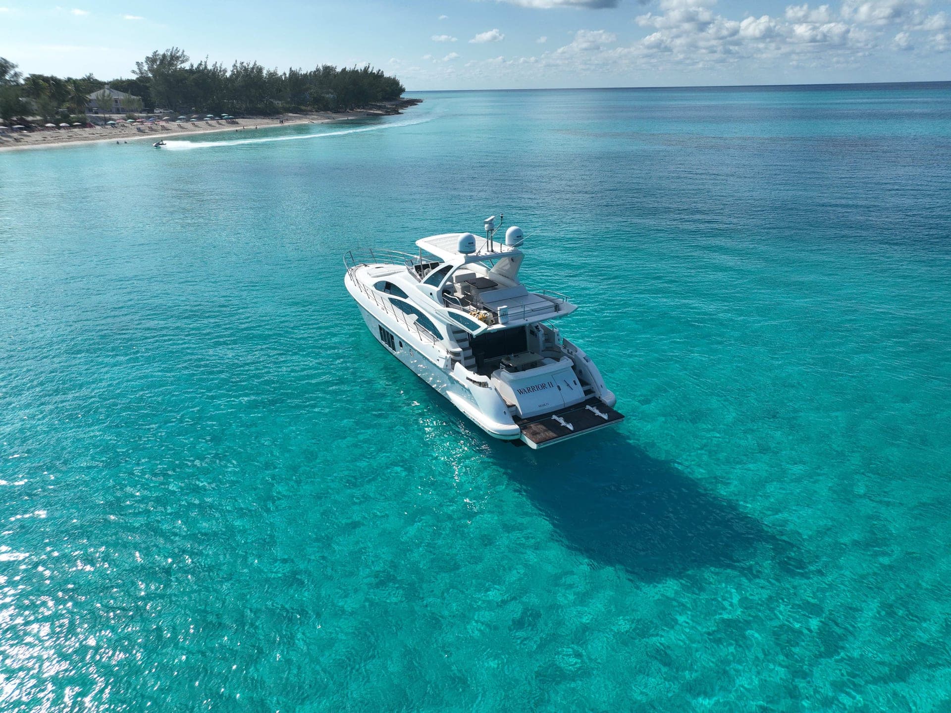 66' Azimut photo 8
