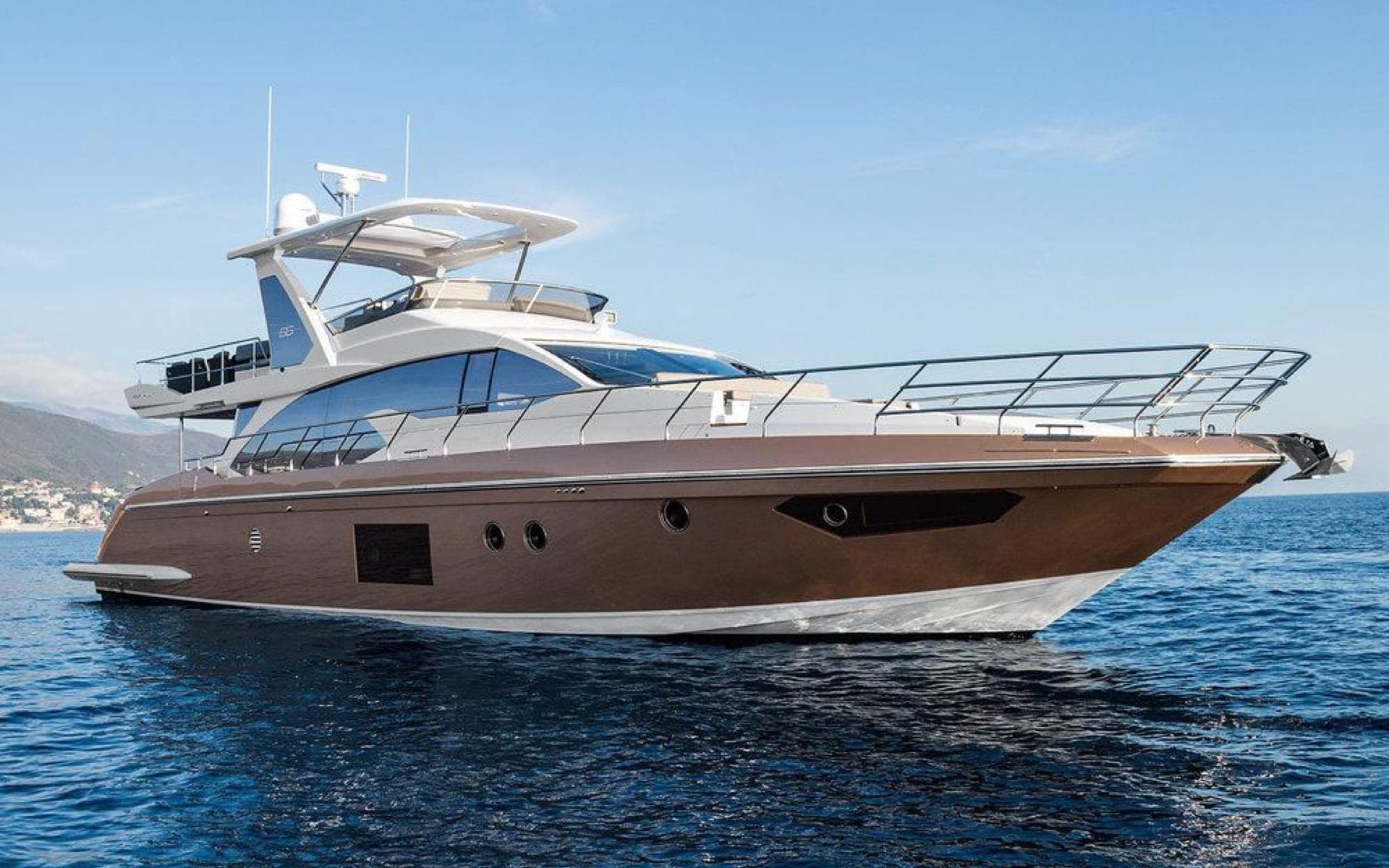 66' Azimut Fly photo 2