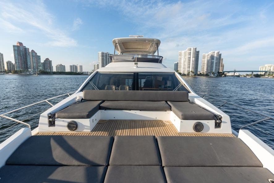 66' Azimut Fly photo 6
