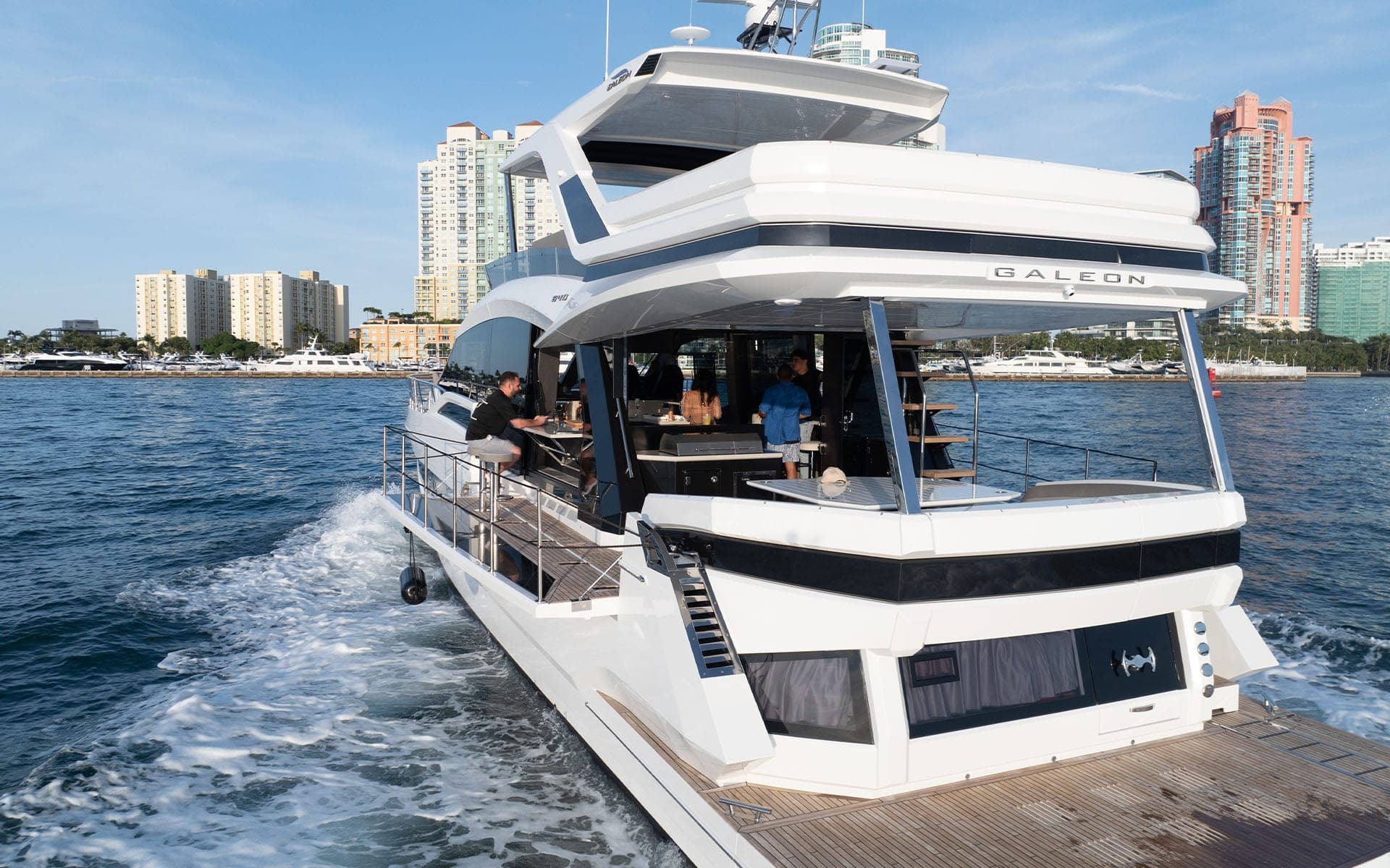 68' Galeon photo 5