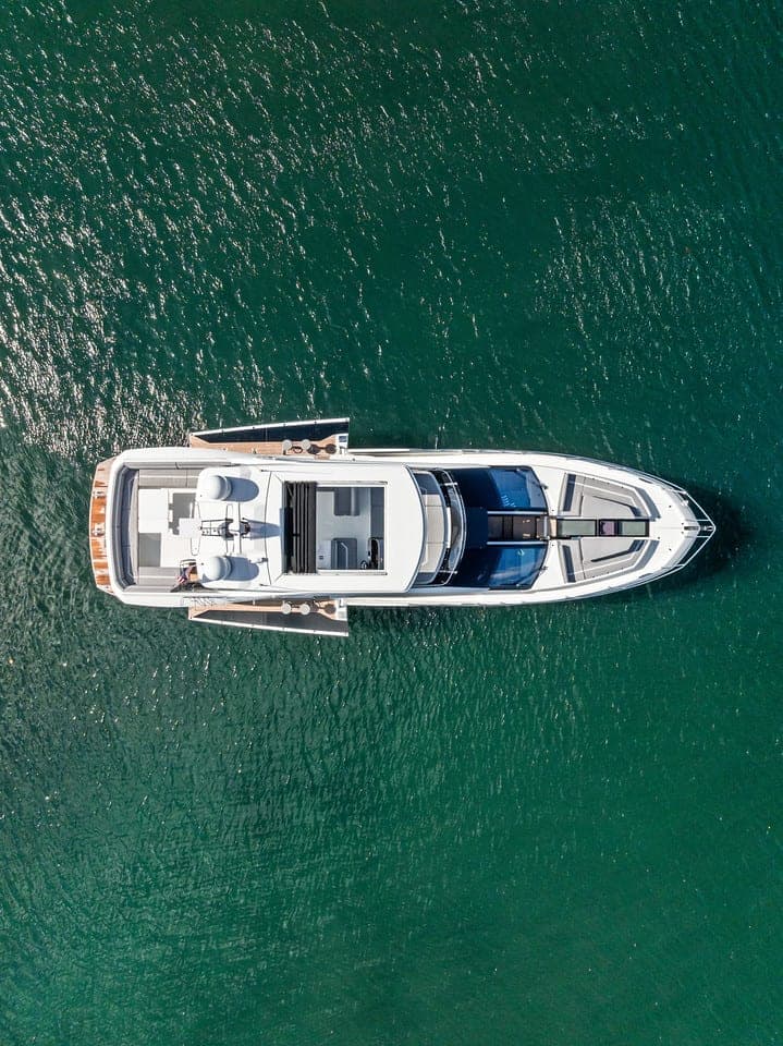 68' Galeon photo 4