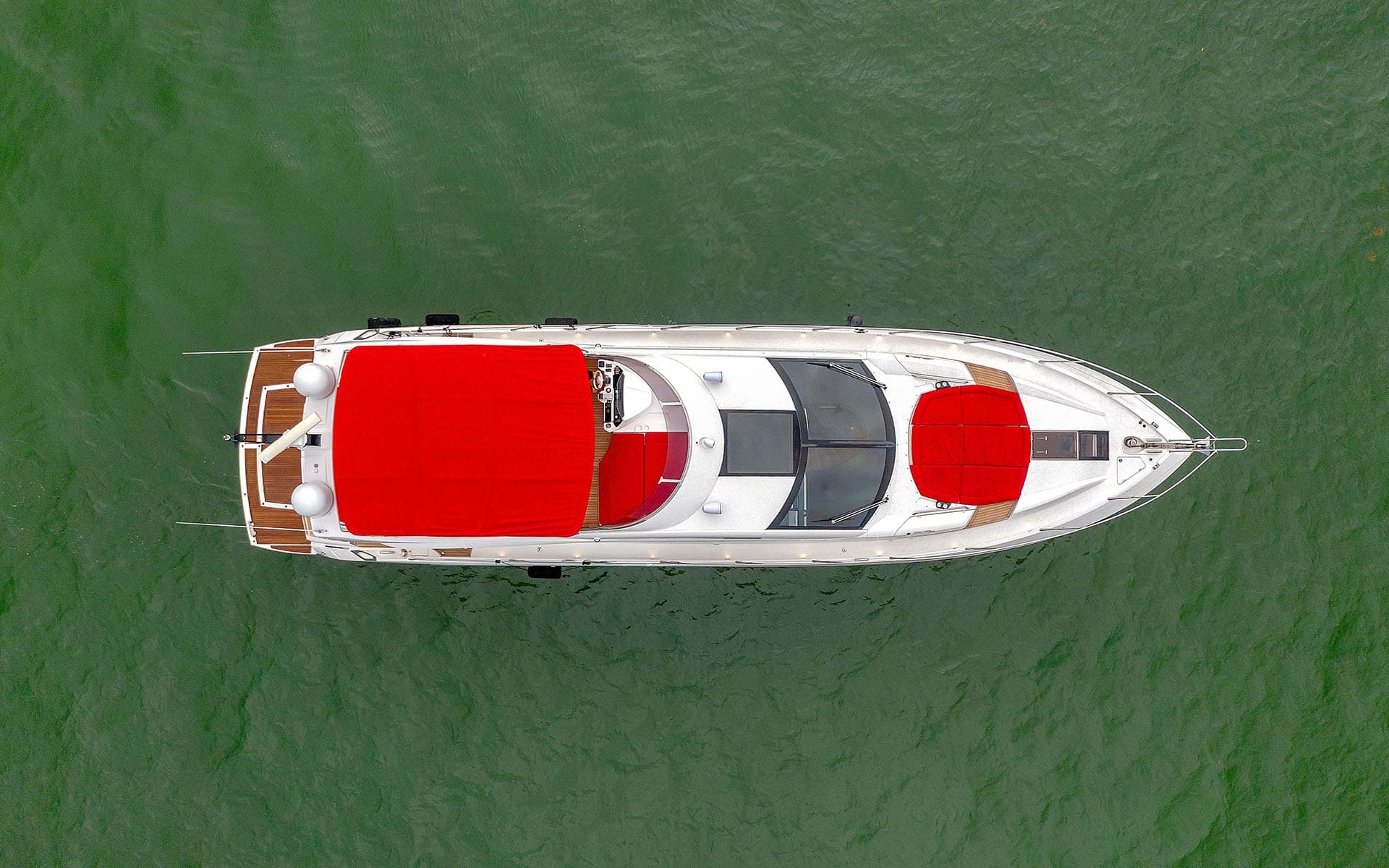 70' Sunseeker photo 5