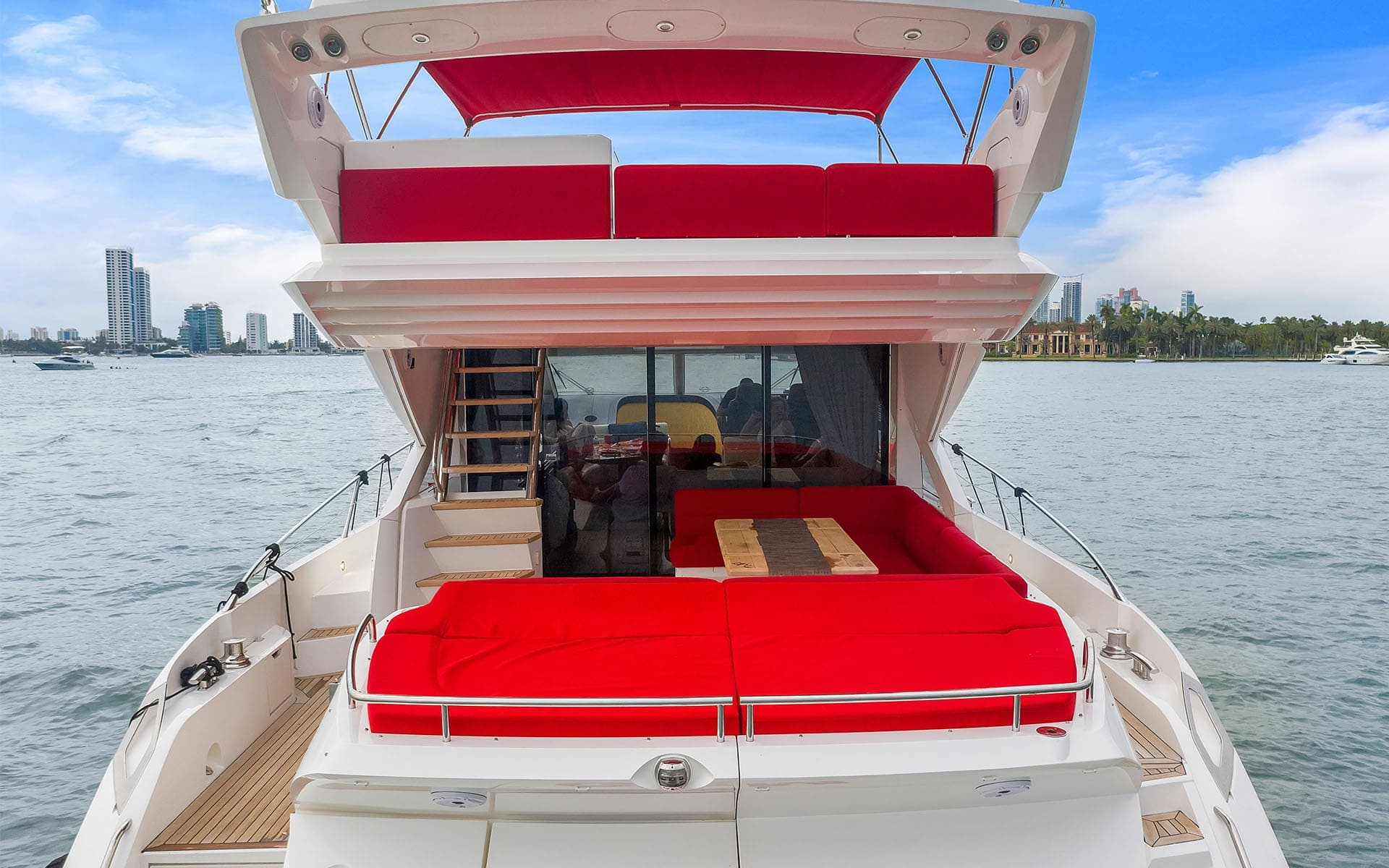70' Sunseeker photo 8