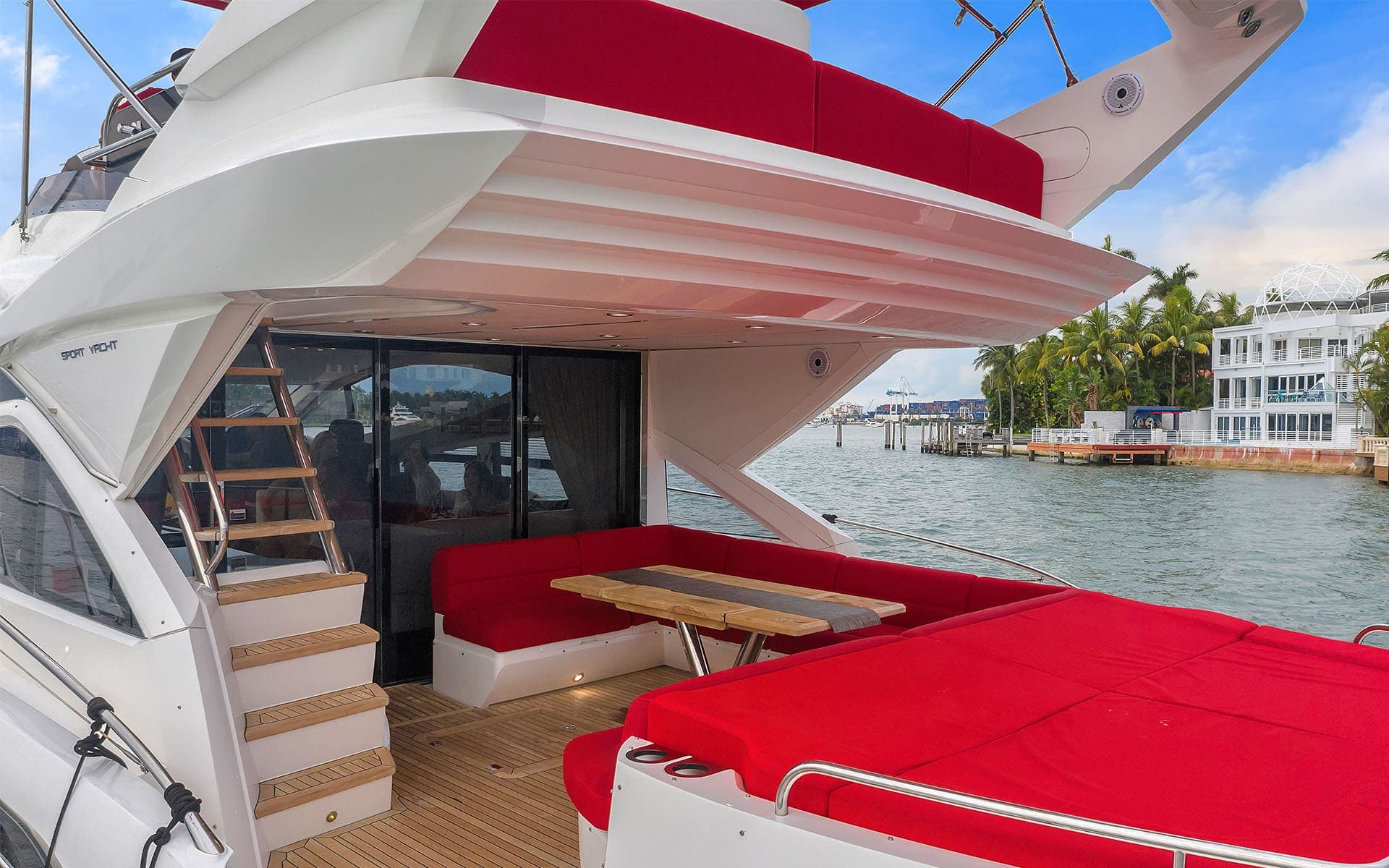 70' Sunseeker photo 9