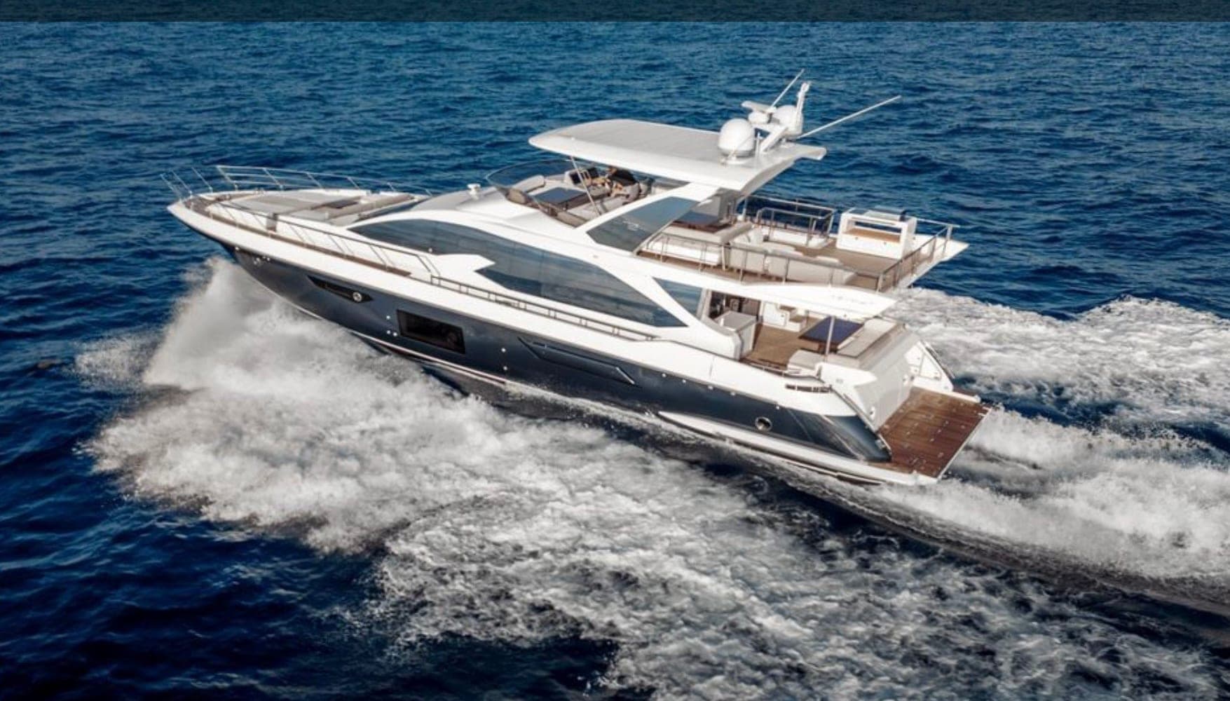 75’ Azimut — Azimut yacht charter in Miami, FL