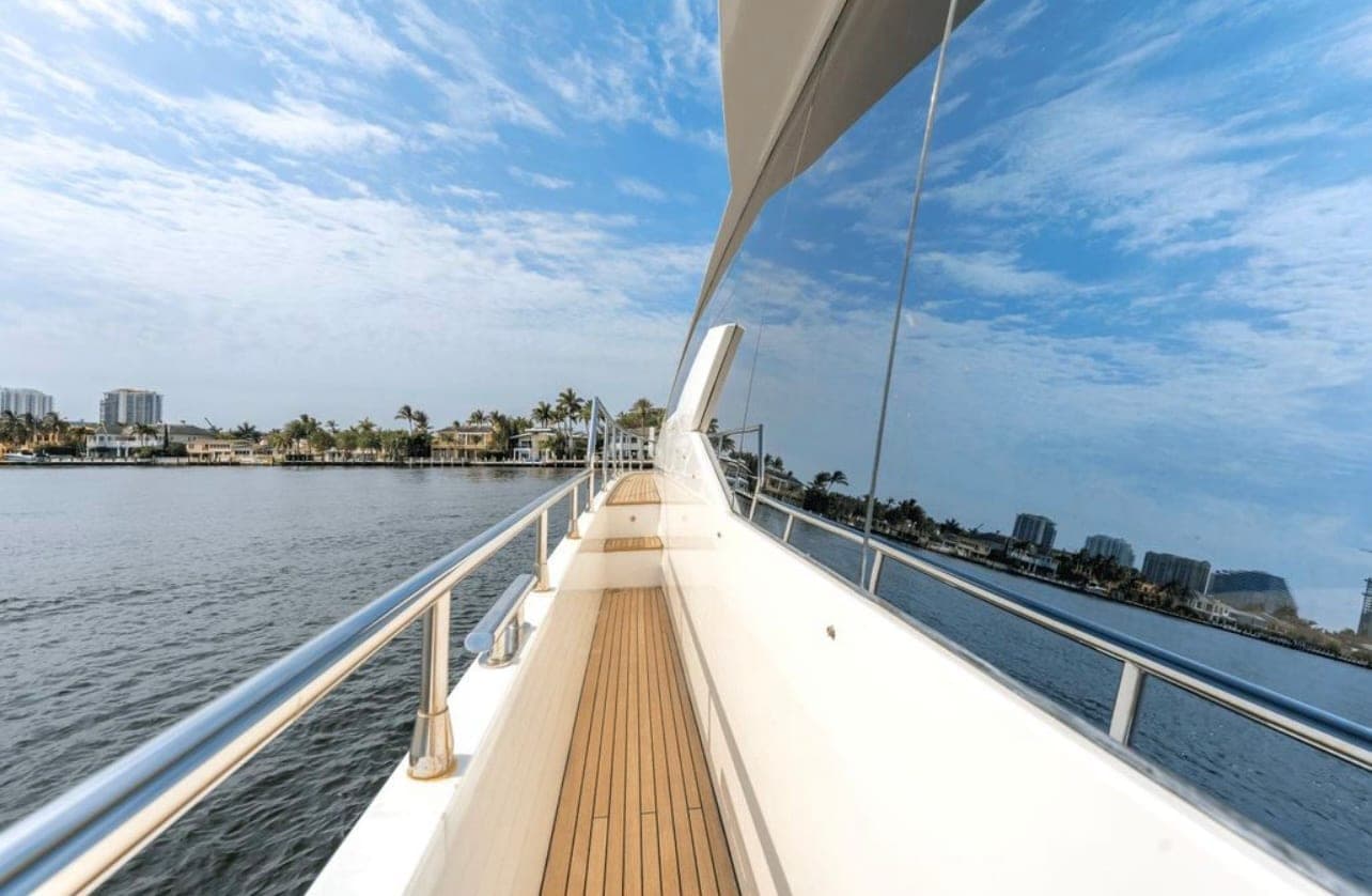 75’ Azimut photo 8