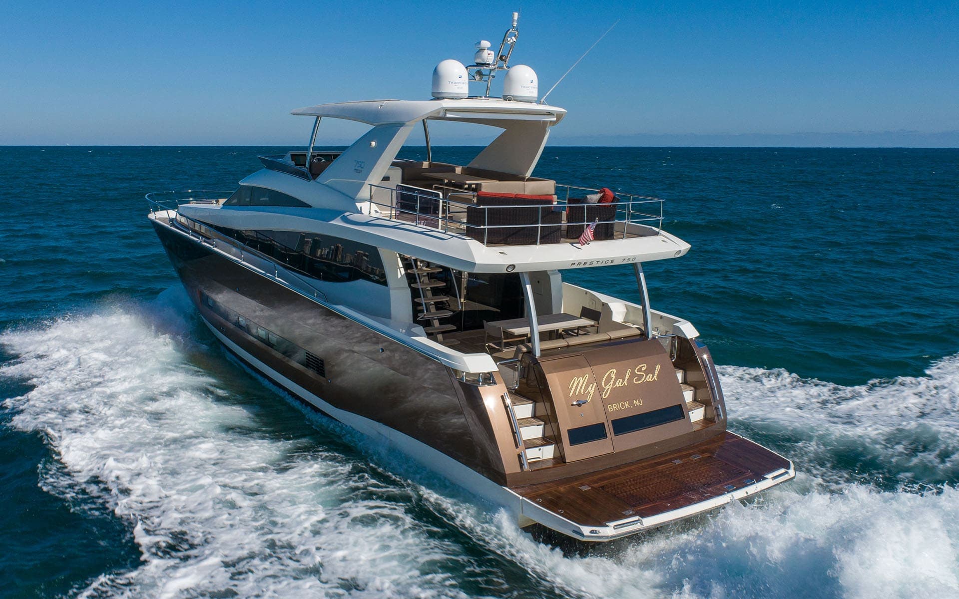 75' Prestige photo 4