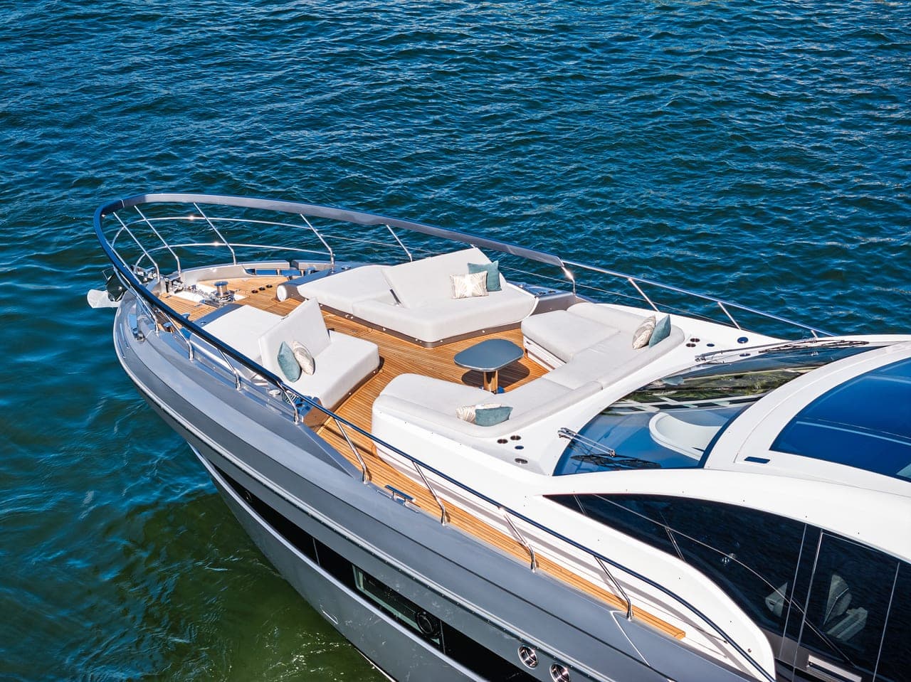 80' Azimut S8 photo 3