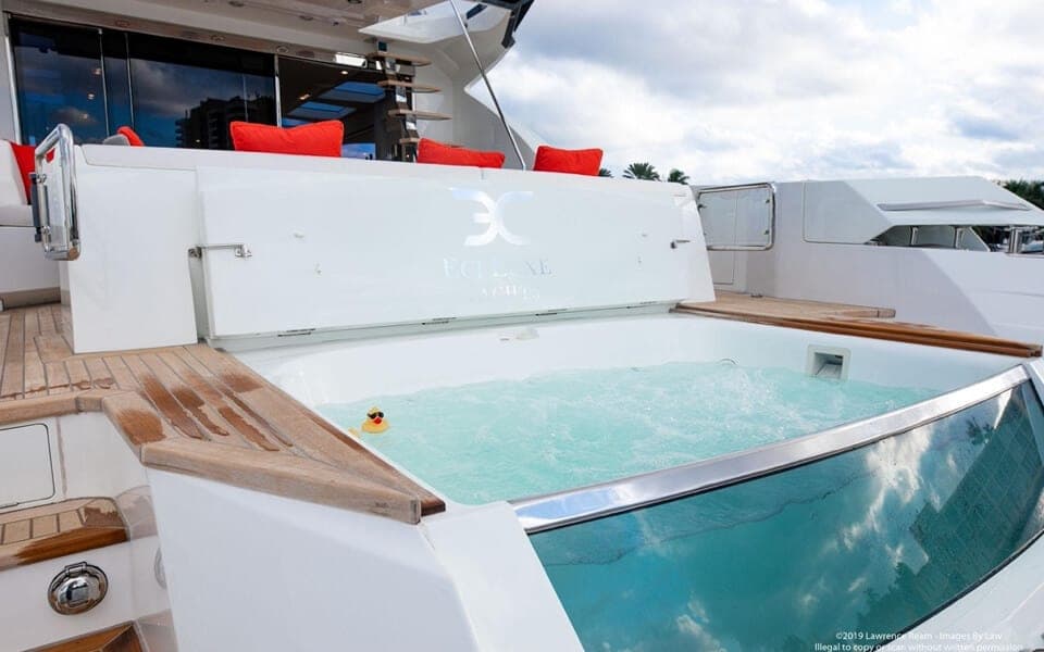 80' Numarine photo 9