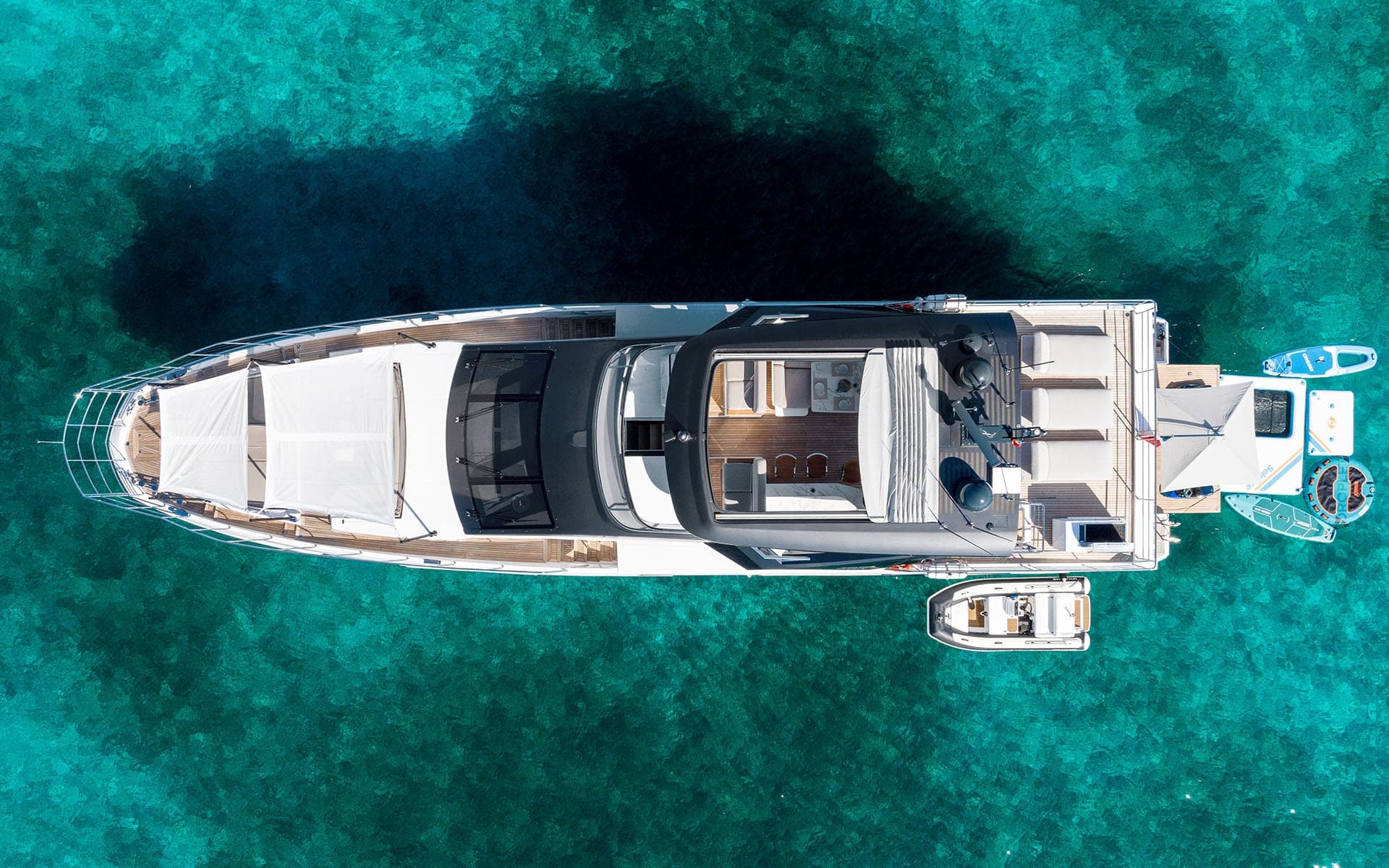 88' Azimut photo 4