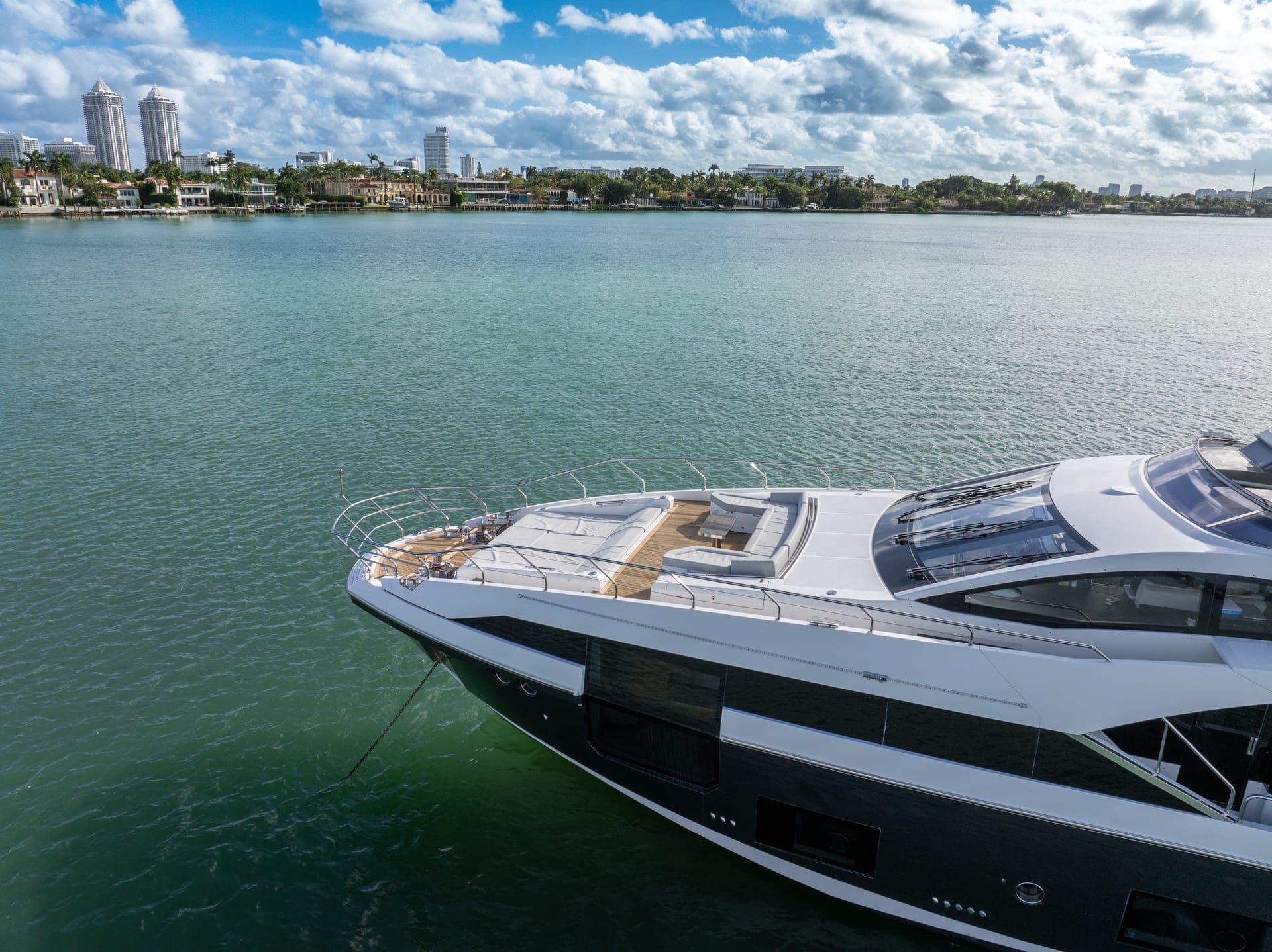 88' Azimut  photo 3