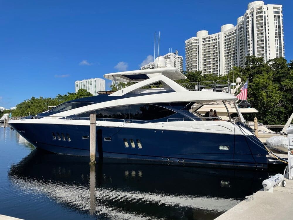 90' Sunseeker photo 3