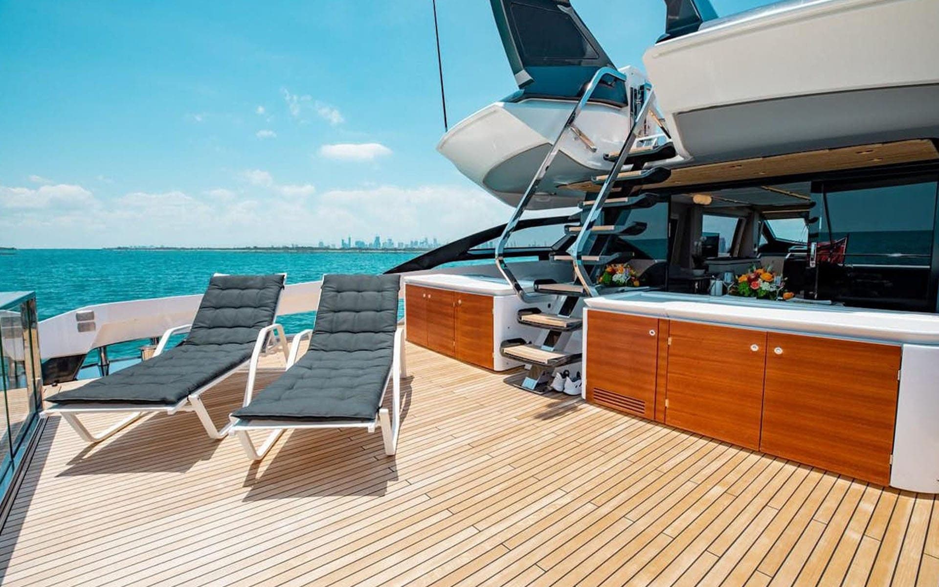 94' Azimut S10 photo 4